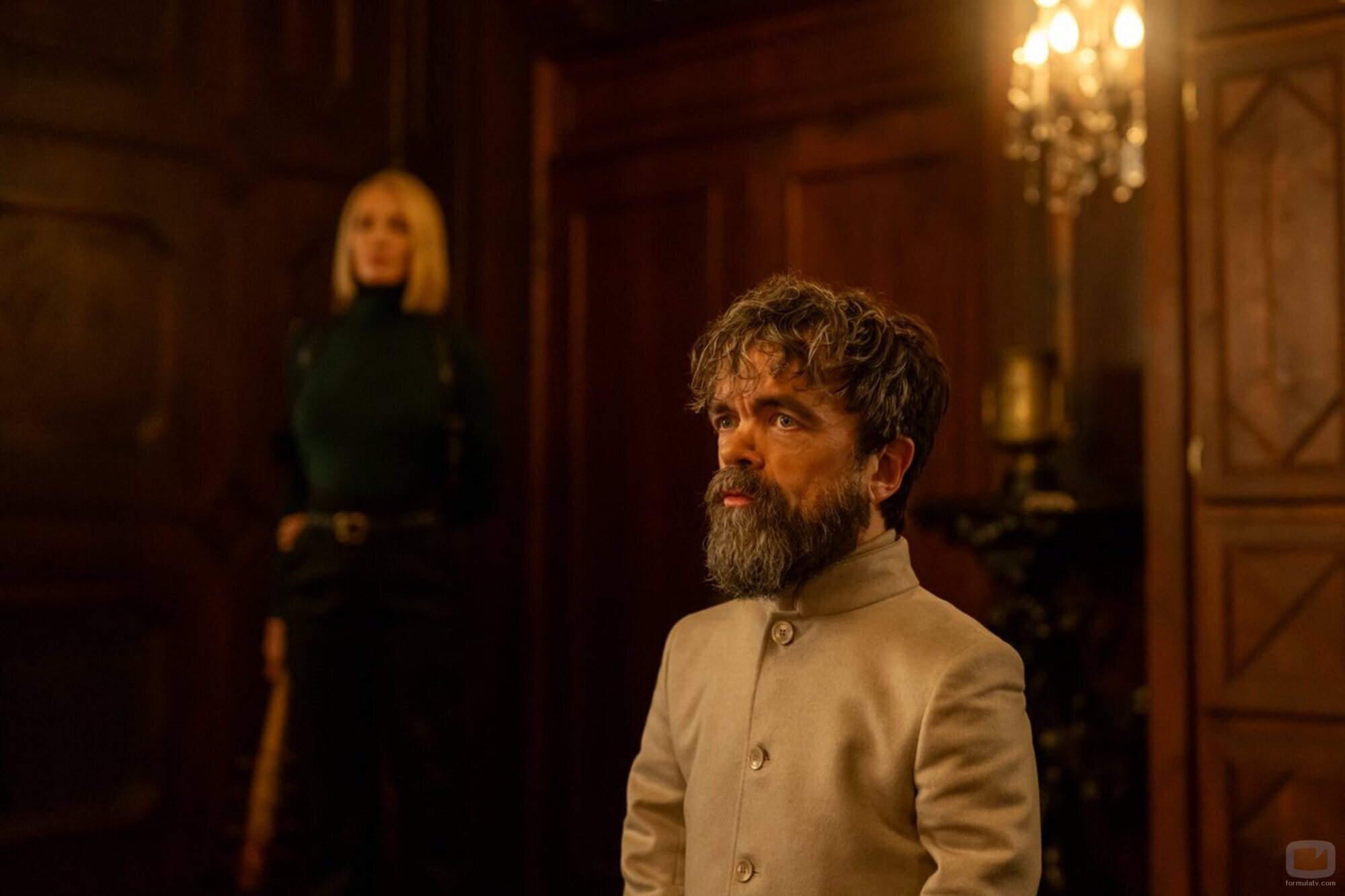 Uma Thurman y Peter Dinklage en 'Dexter: Resurrection'