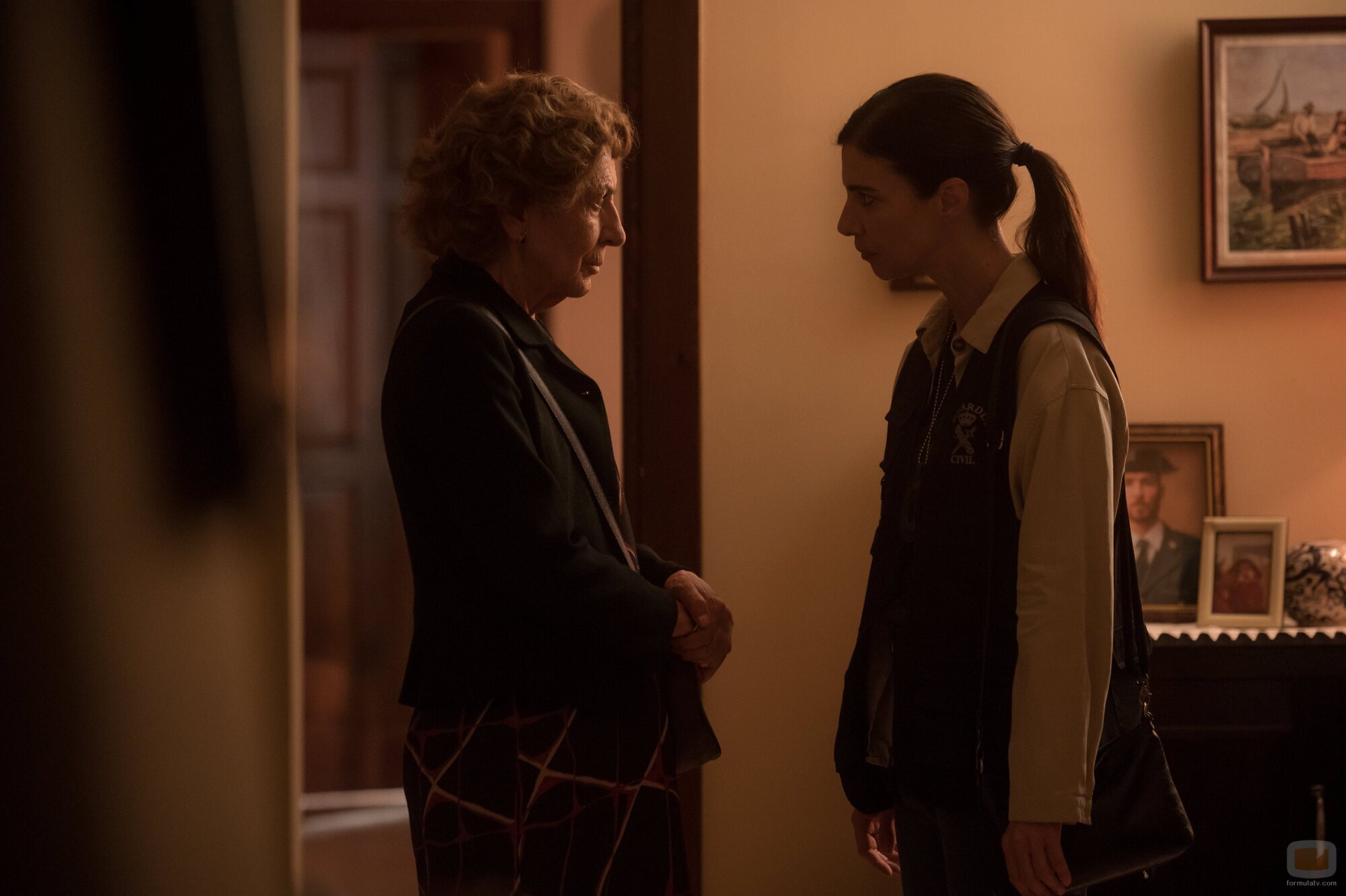 Maribel Verdú y María Alfonsa Rosso en 'Miércoles Santo' de 'Cuando nadie nos ve'