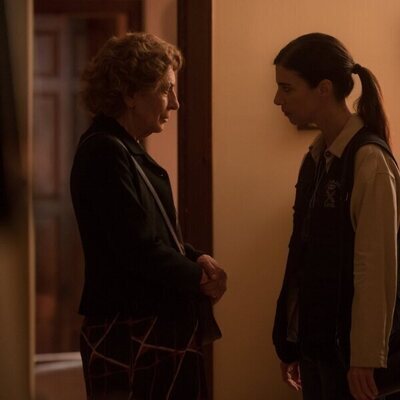 Maribel Verdú y María Alfonsa Rosso en 'Miércoles Santo' de 'Cuando nadie nos ve'