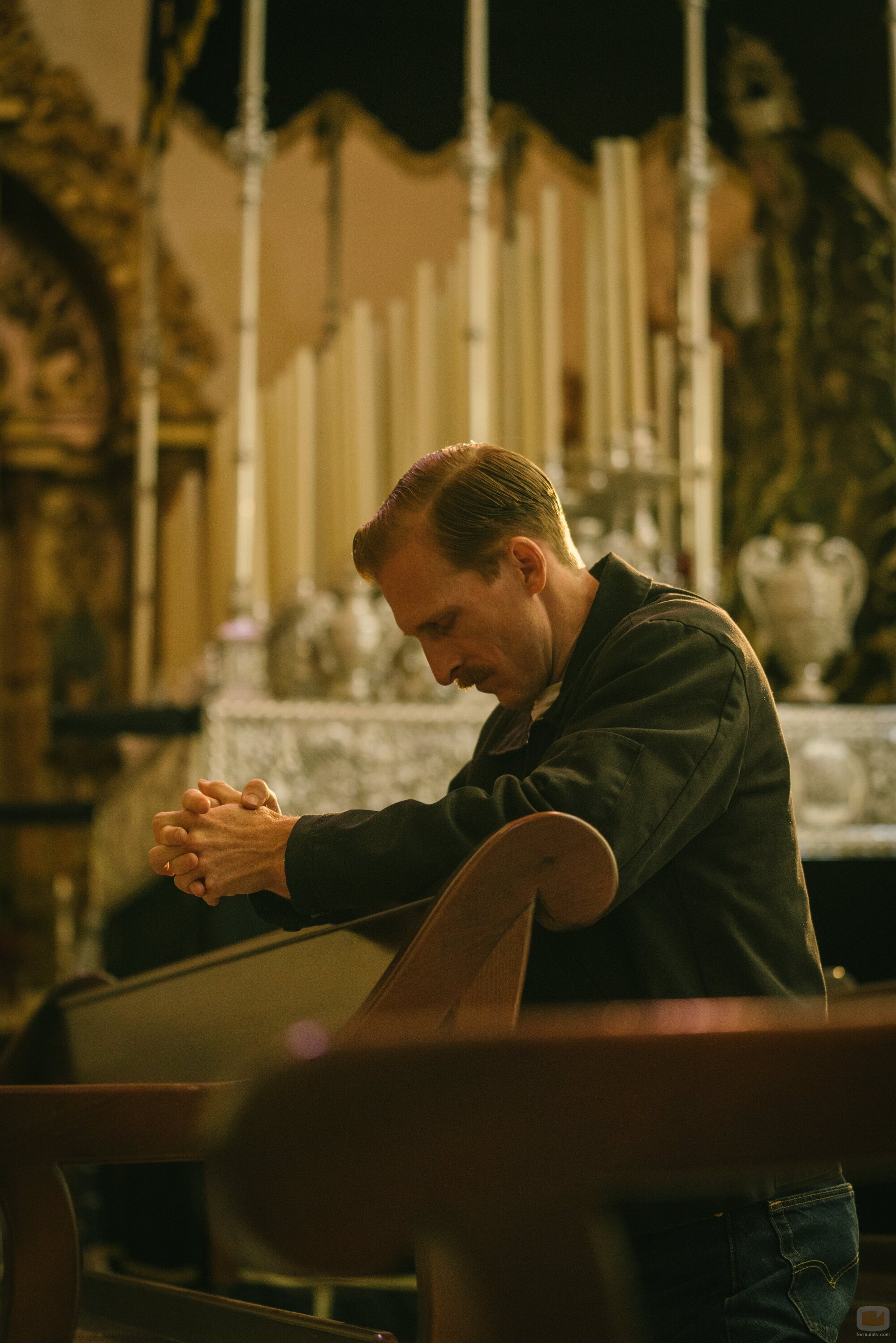 Escena de Austin Amelio en 'El Sargento Andrew Taylor' de 'Cuando nadie nos ve'