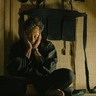 Jorge Suquet en Capítulo 5 titulado 'El Sargento Andrew Taylor' de 'Cuando nadie nos ve'