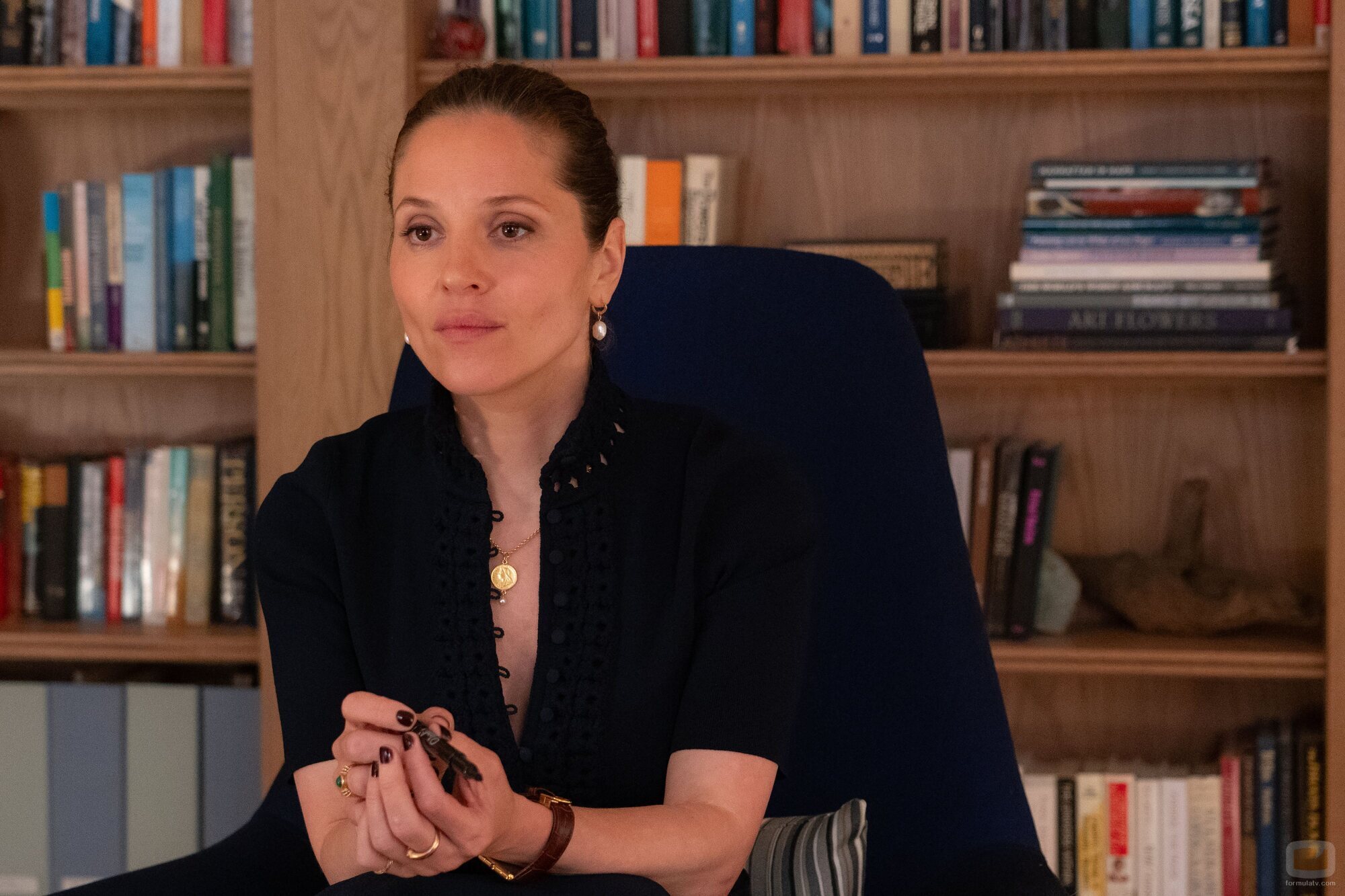 Margarita Levieva en 1x07 'Arte por el bien del arte' de 'Daredevil: Born Again'