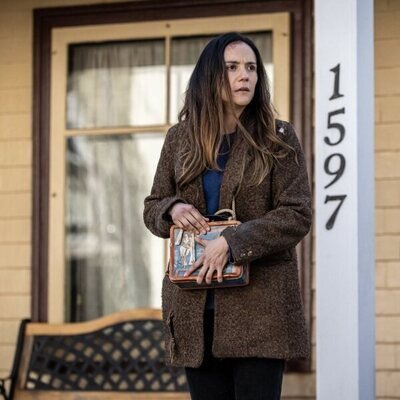 Foto de Catalina Sandino Moreno en la temporada 3 y el capítulo 01 de 'From'