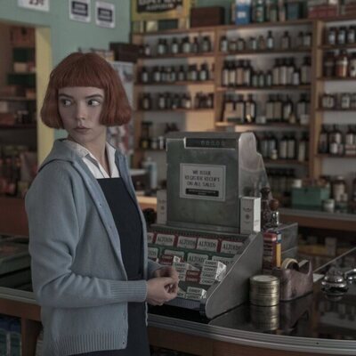 Anya Taylor-Joy en 1x02 'Intercambios' de 'Gambito de dama'