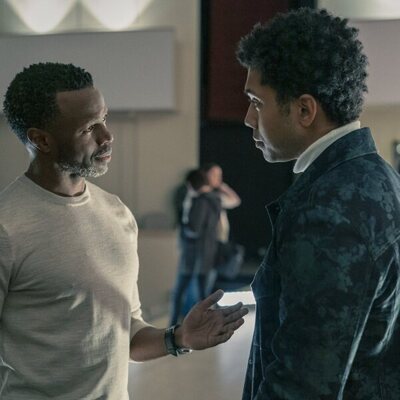 Chance Perdomo y Sean Patrick Thomas en la temporada 1 y el capítulo 02 de 'Gen V'