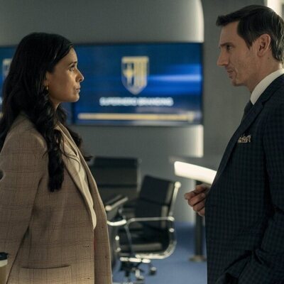 Shelley Conn y Derek Wilson en Capítulo 4 titulado 'Toda la verdad' de 'Gen V'