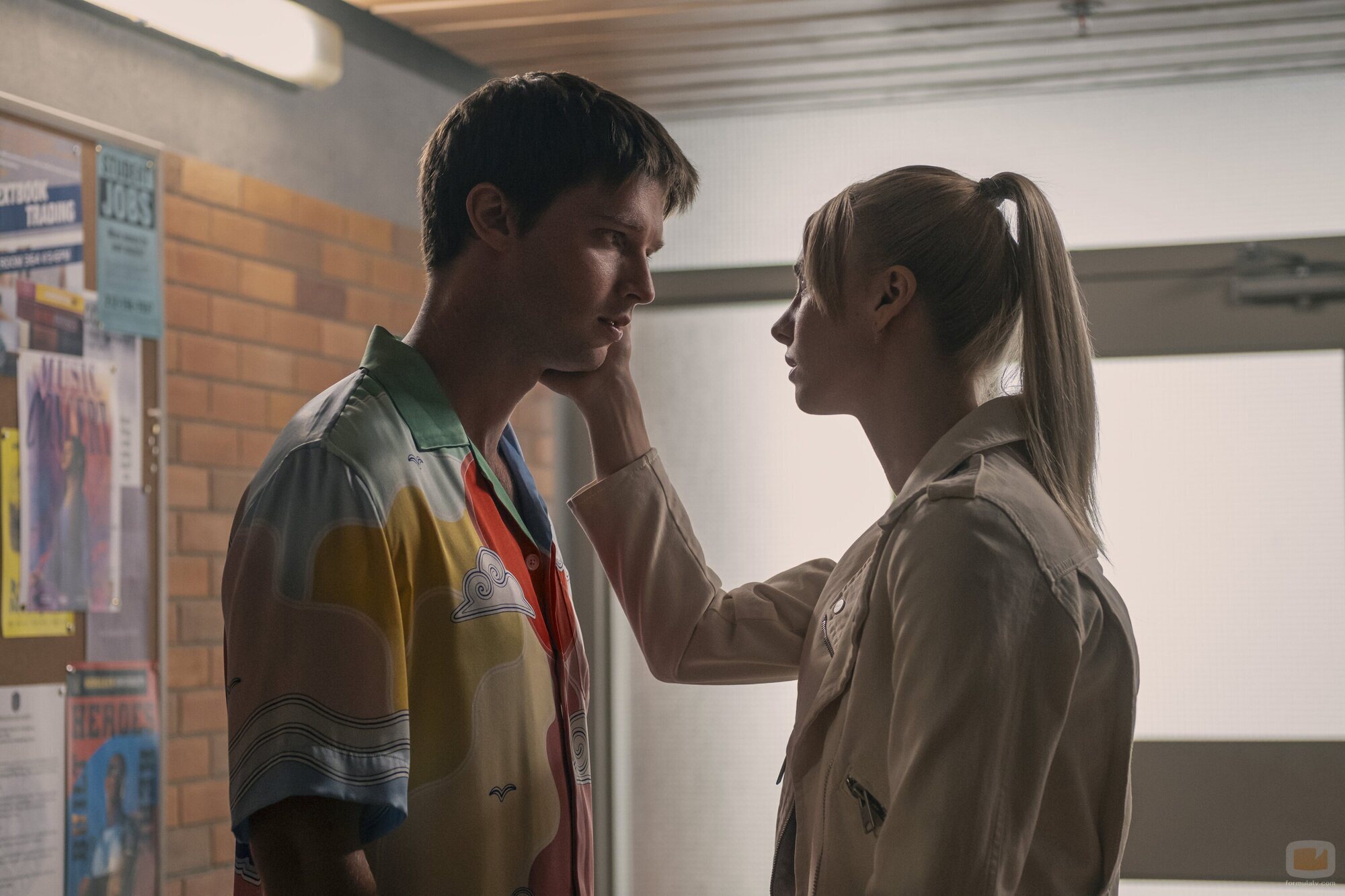 Maddie Phillips y Patrick Schwarzenegger en Capítulo 6 titulado 'Jumanji' de 'Gen V'