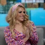 Busy Philipps en 3x01 'Fort Worth' de 'Girls5eva'