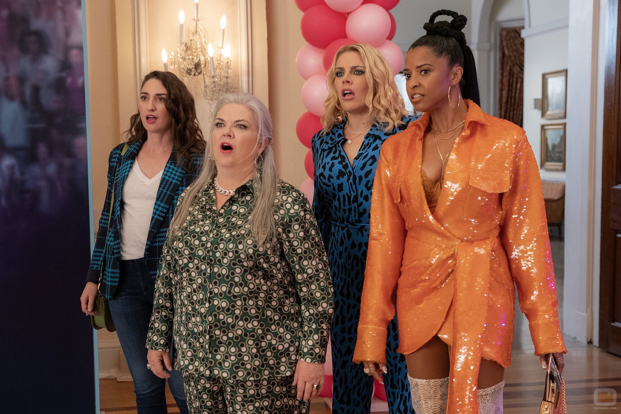 3x04 de 'Girls 5 eva'
