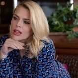 Busy Philipps en el 'Cleveland' de 'Girls 5 eva'