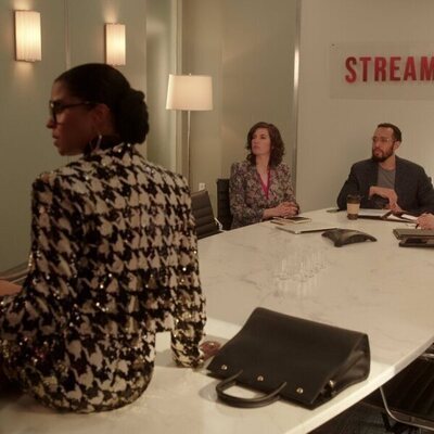 Renée Elise Goldsberry en Capítulo 6 titulado 'New York' de 'Girls5eva'