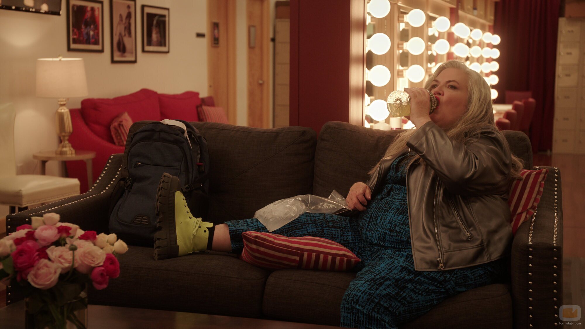 Paula Pell en el 'New York' de 'Girls 5 eva'
