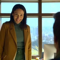 Sian Clifford en la temporada 1 y el capítulo 01 de 'Inestable'