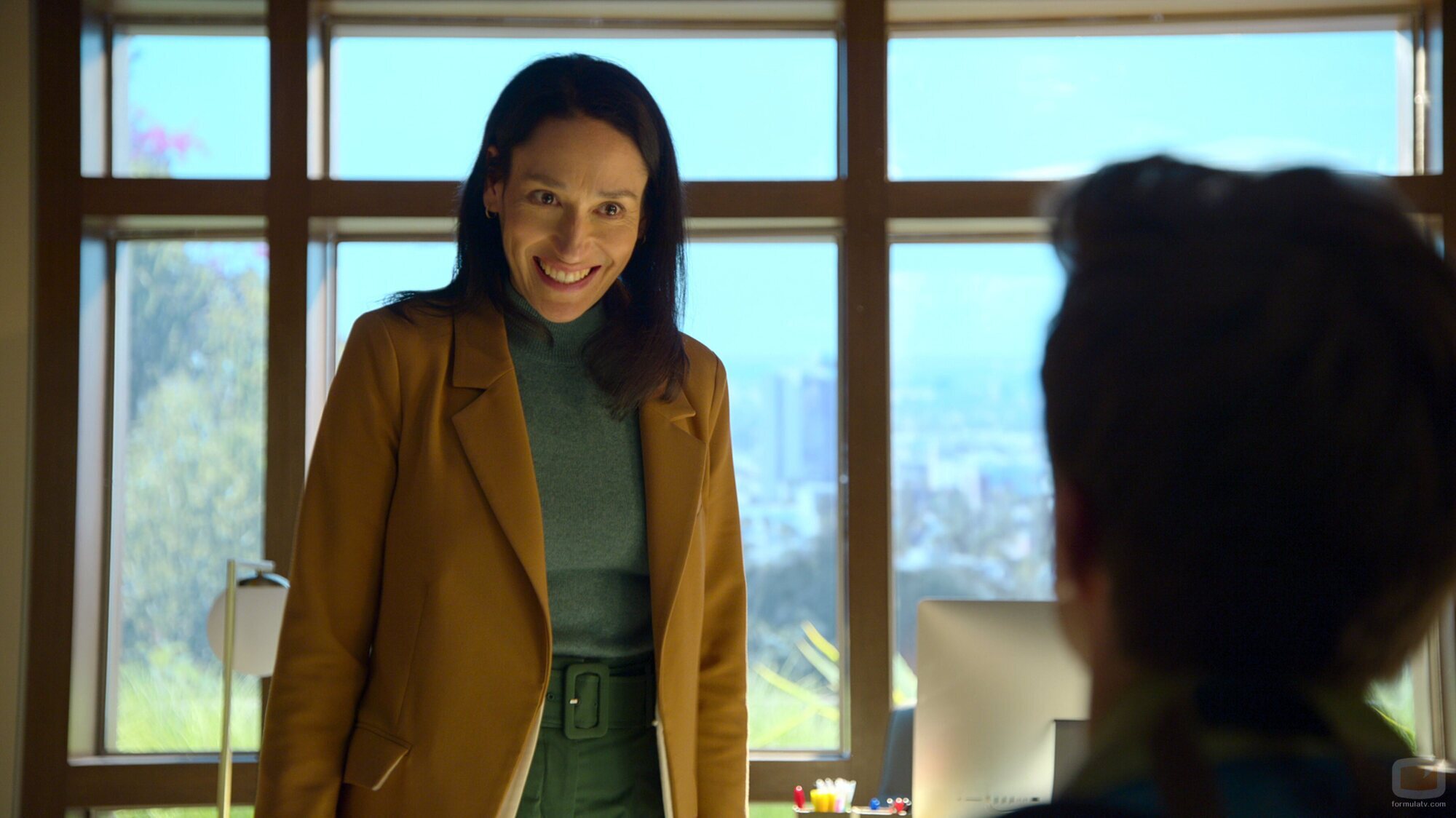 Sian Clifford en la temporada 1 y el capítulo 01 de 'Inestable'
