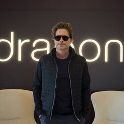 Rob Lowe en la temporada 1 y el capítulo 01 de 'Inestable'