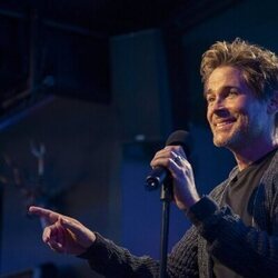 Rob Lowe en el 1x01 de 'Inestable'