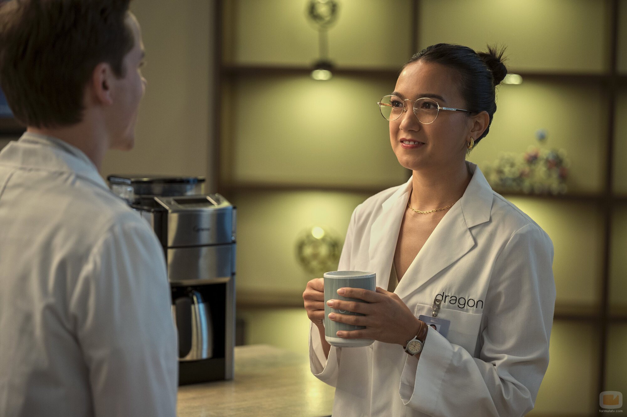 John Owen Lowe y Rachel Marsh en 'Colonos y orgías' de 'Inestable'