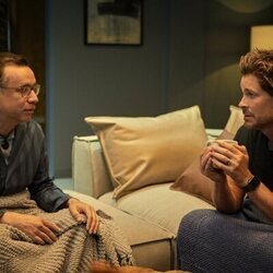 Rob Lowe y Fred Armisen en el 1x04 de 'Inestable'