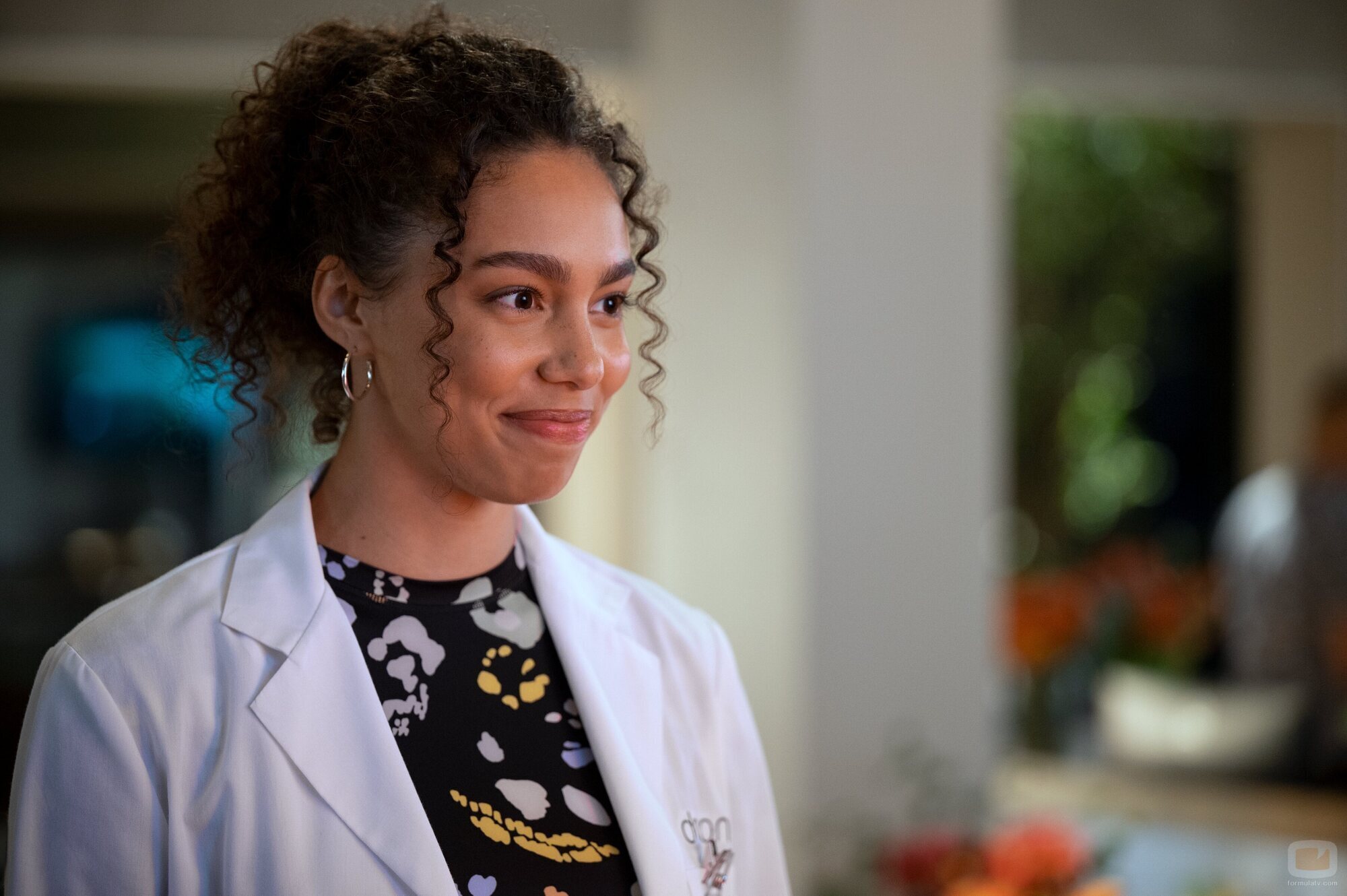 Emma Ferreira en 1x04 titulado 'Colonos y orgías' de 'Inestable'