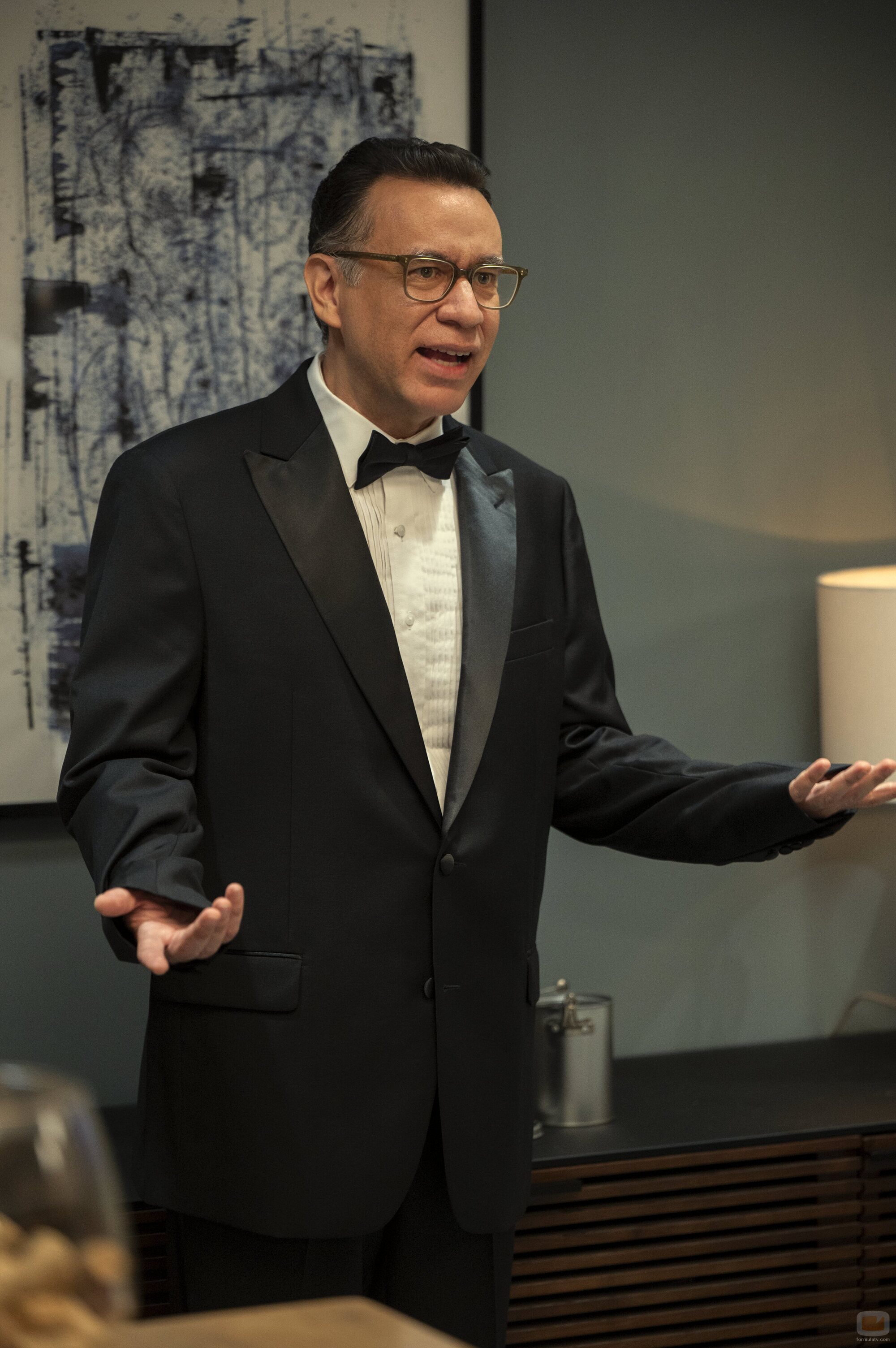 Fred Armisen en 1x07 titulado 'Burlas para principiantes' de 'Inestable'