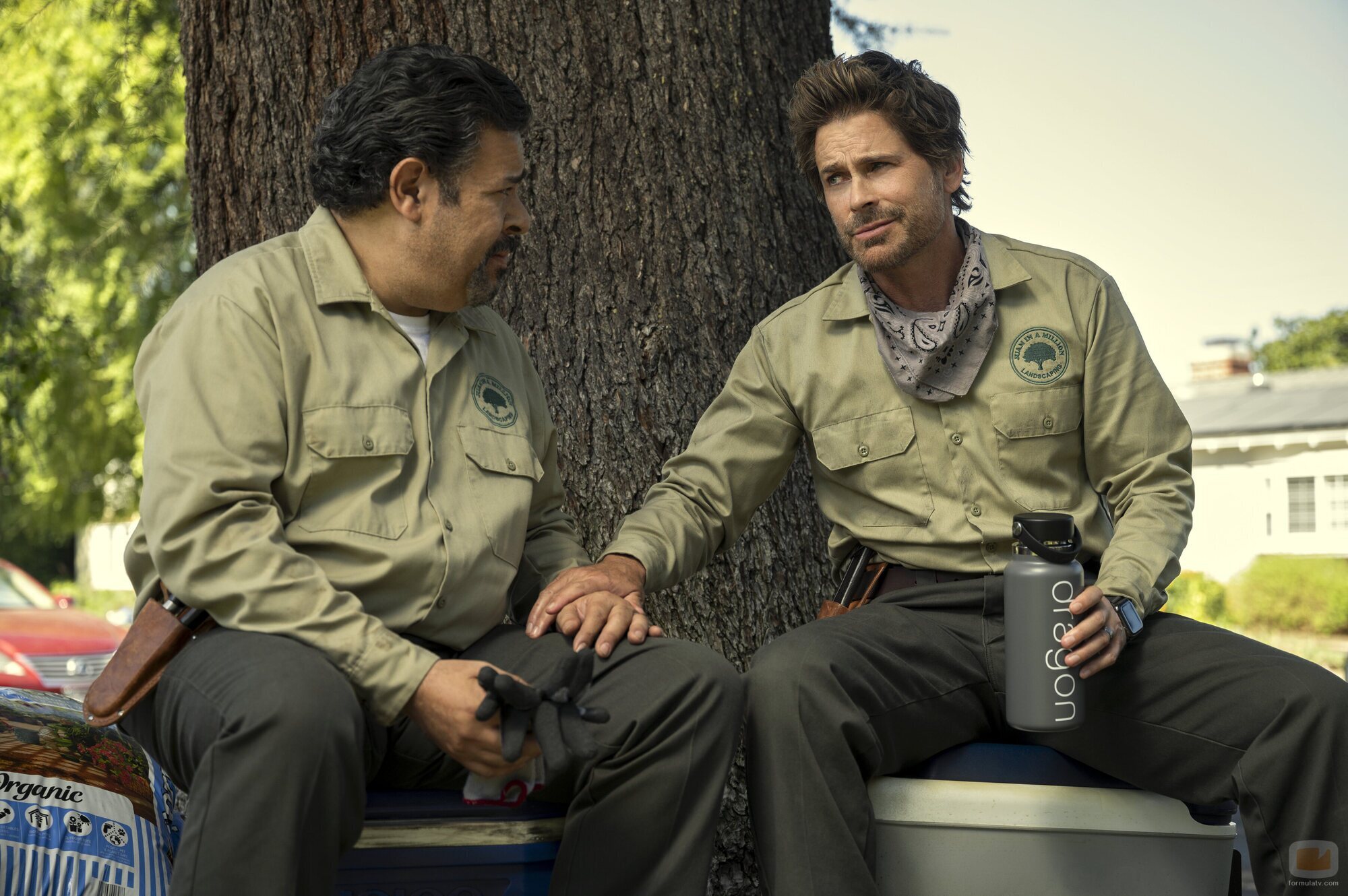 Rob Lowe y Frank Gallegos en Capítulo 7 titulado 'Burlas para principiantes' de 'Inestable'