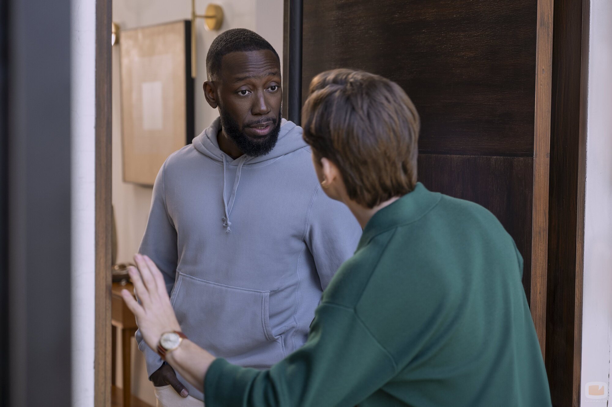 John Owen Lowe en la temporada 2 y el capítulo 02 de 'Inestable'