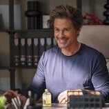 Rob Lowe en el 2x02 de 'Unstable'