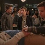 Rob Lowe y John Owen Lowe en 'Retiro de empresa' de 'Unstable'