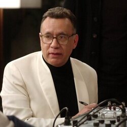 Fred Armisen en el 2x04 de 'Unstable'
