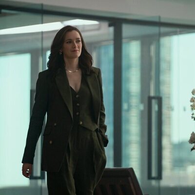 Charlotte Ritchie en Capítulo 1 titulado 'El hombre más afortunado de Nueva York' de 'You'
