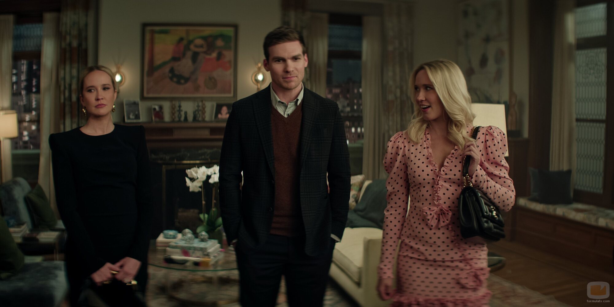 Anna Camp y Pete Ploszek en el 5x02 de 'You'