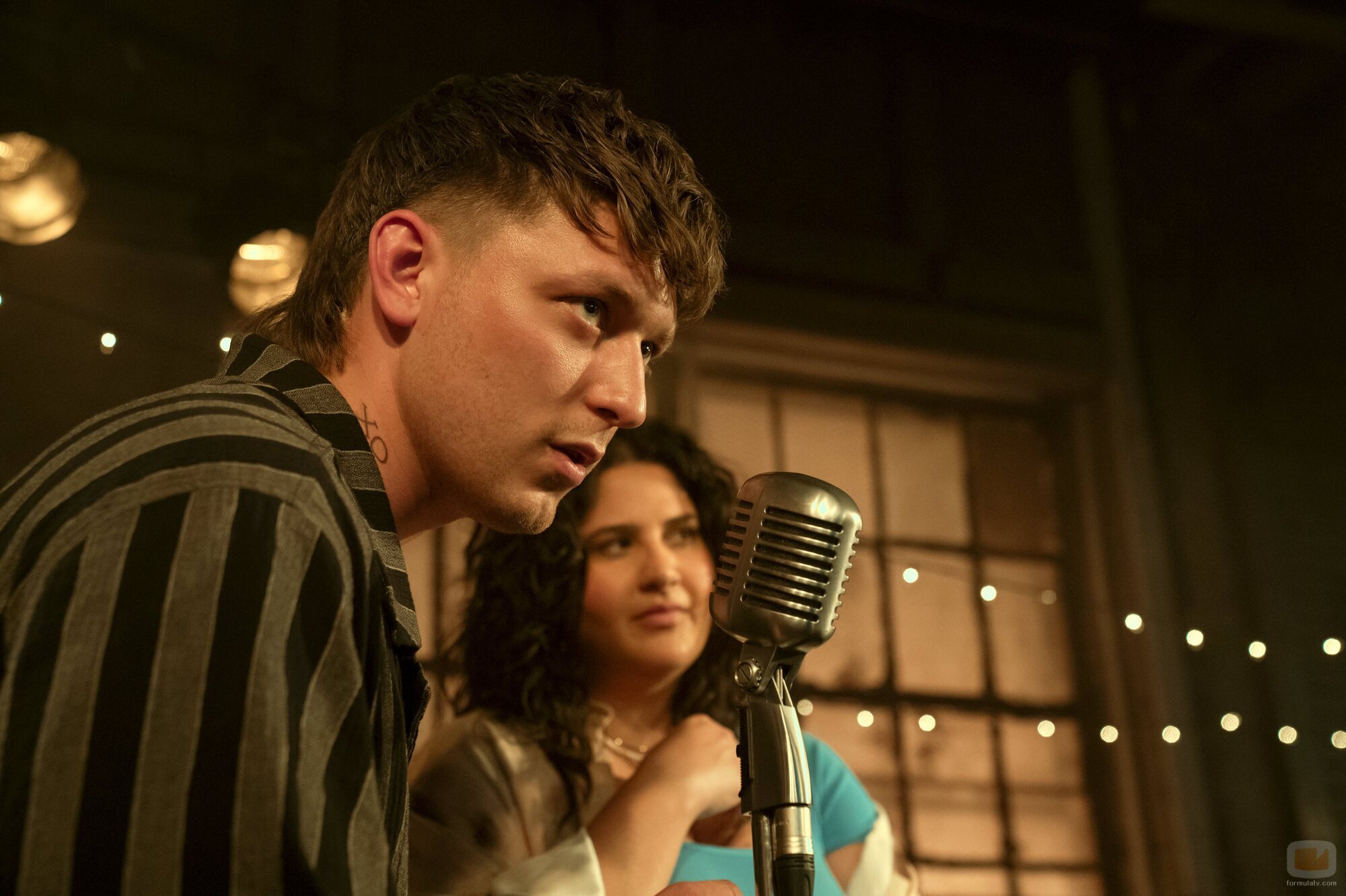 Natasha Behnam en el 5x03 de 'You'