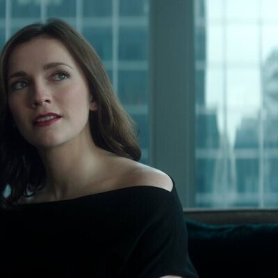 Charlotte Ritchie en 5x04 titulado 'No, Maddie, Maddie, Maddie' de 'You'