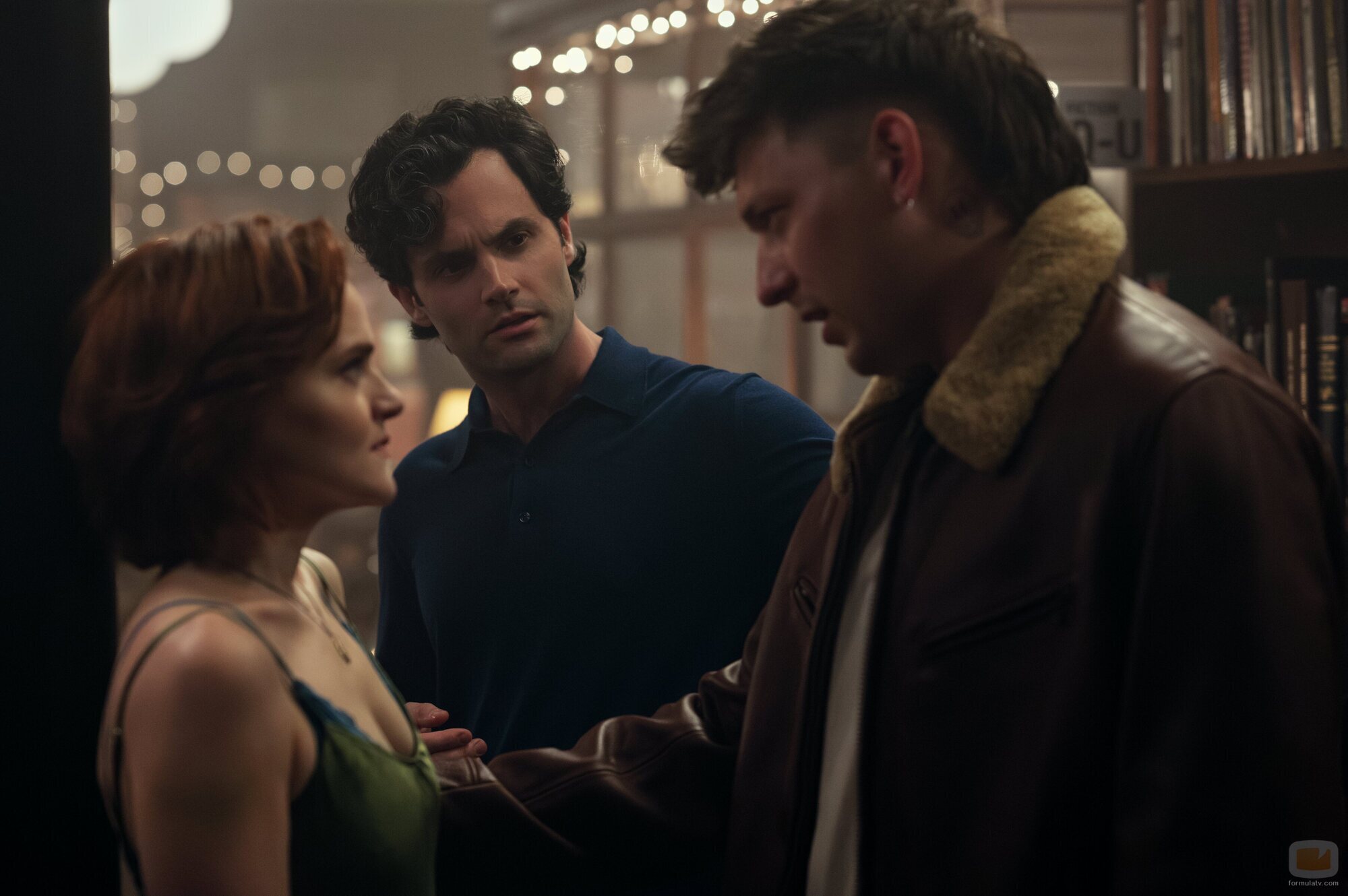 Penn Badgley y Madeline Brewer en 5x04 'No, Maddie, Maddie, Maddie' de 'You'