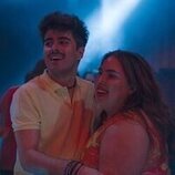 Blanca Martínez y Martin Urrutia en 1x01 titulado 'Capítulo 1' de 'Mariliendre'