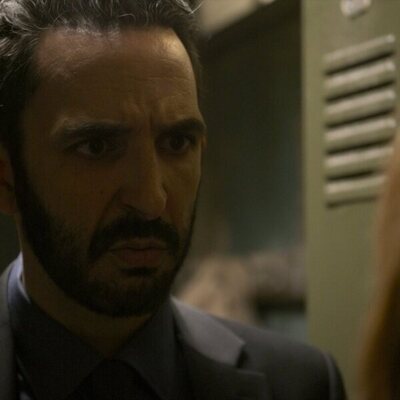 Amir Arison en 1x06 titulado 'Canciones de amor para Mars' de 'Ladrones de drogas'