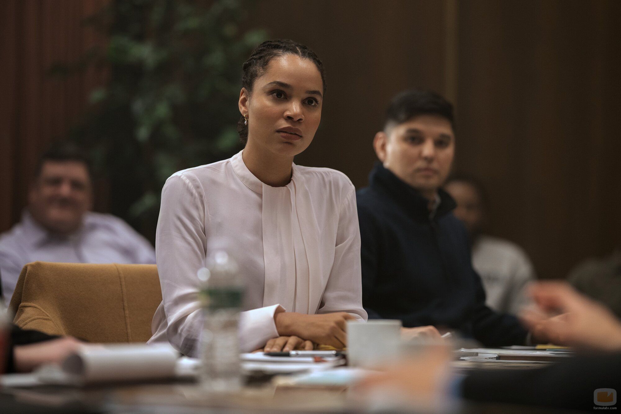 Nesta Cooper en el 1x08 de 'Ladrones de drogas'