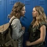 Debby Ryan en 1x07 'Miss Magic Jesus' de 'Insaciable'