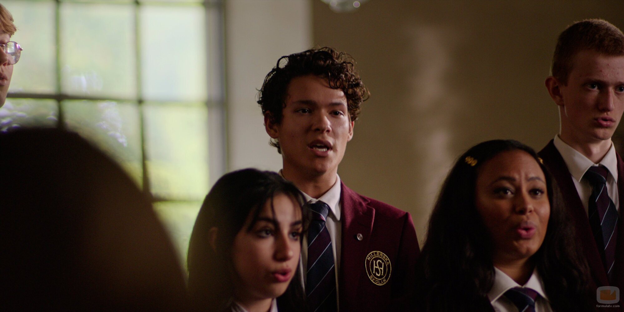 Foto de Omar Rudberg en la temporada 1 y el capítulo 01 de 'Jóvenes altezas'