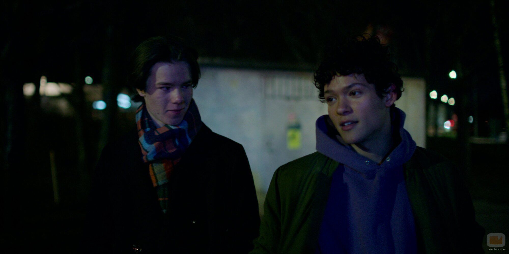Edvin Ryding y Omar Rudberg en 1x02 titulado 'Episodio 2' de 'Jóvenes altezas'
