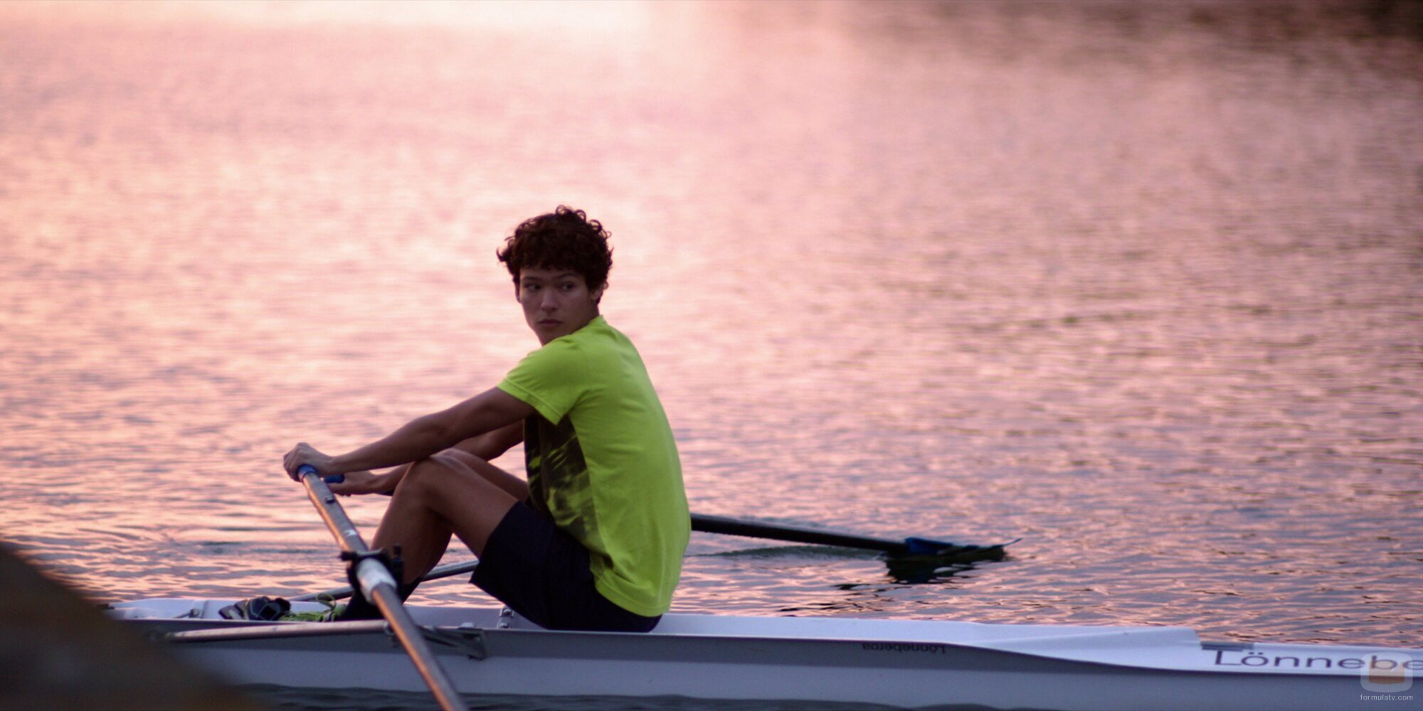 Omar Rudberg en 'Episodio 2' de 'Young Royals'