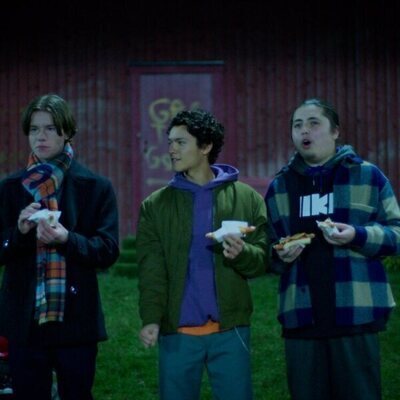 Still de Edvin Ryding y Omar Rudberg en 1x02 titulado 'Episodio 2' de 'Jóvenes altezas'
