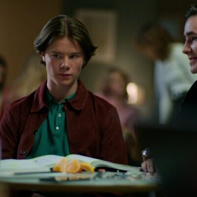 1x02 de 'Jóvenes altezas'