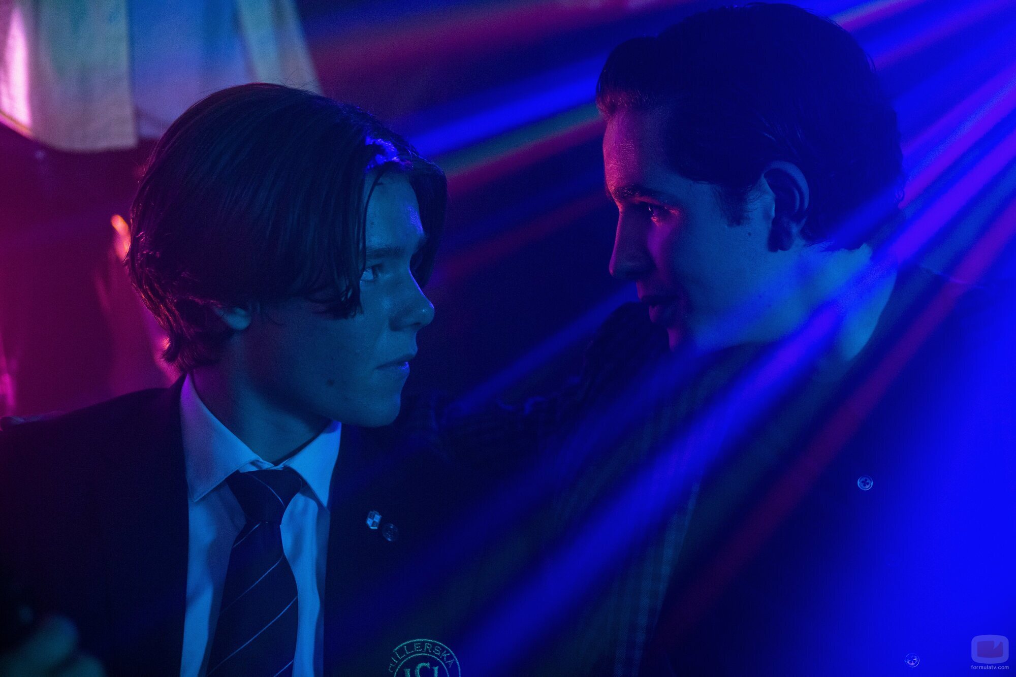 Edvin Ryding y Malte Gårdinger en el 1x01 de 'Jóvenes altezas'