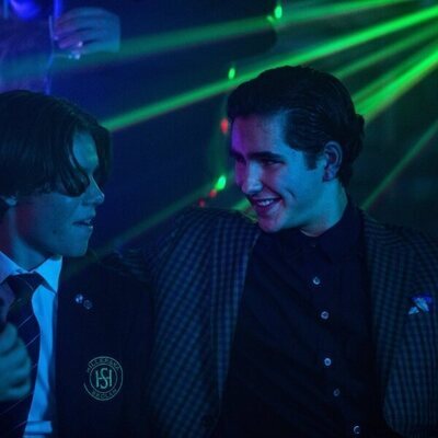 Still de Edvin Ryding y Malte Gårdinger en 1x01 titulado 'Episodio 1' de 'Jóvenes altezas'