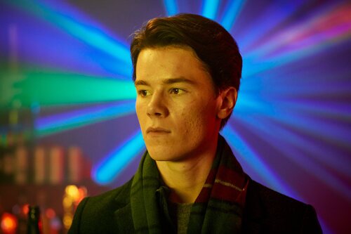 Edvin Ryding en 2x01 'Episodio 1' de 'Jóvenes altezas'