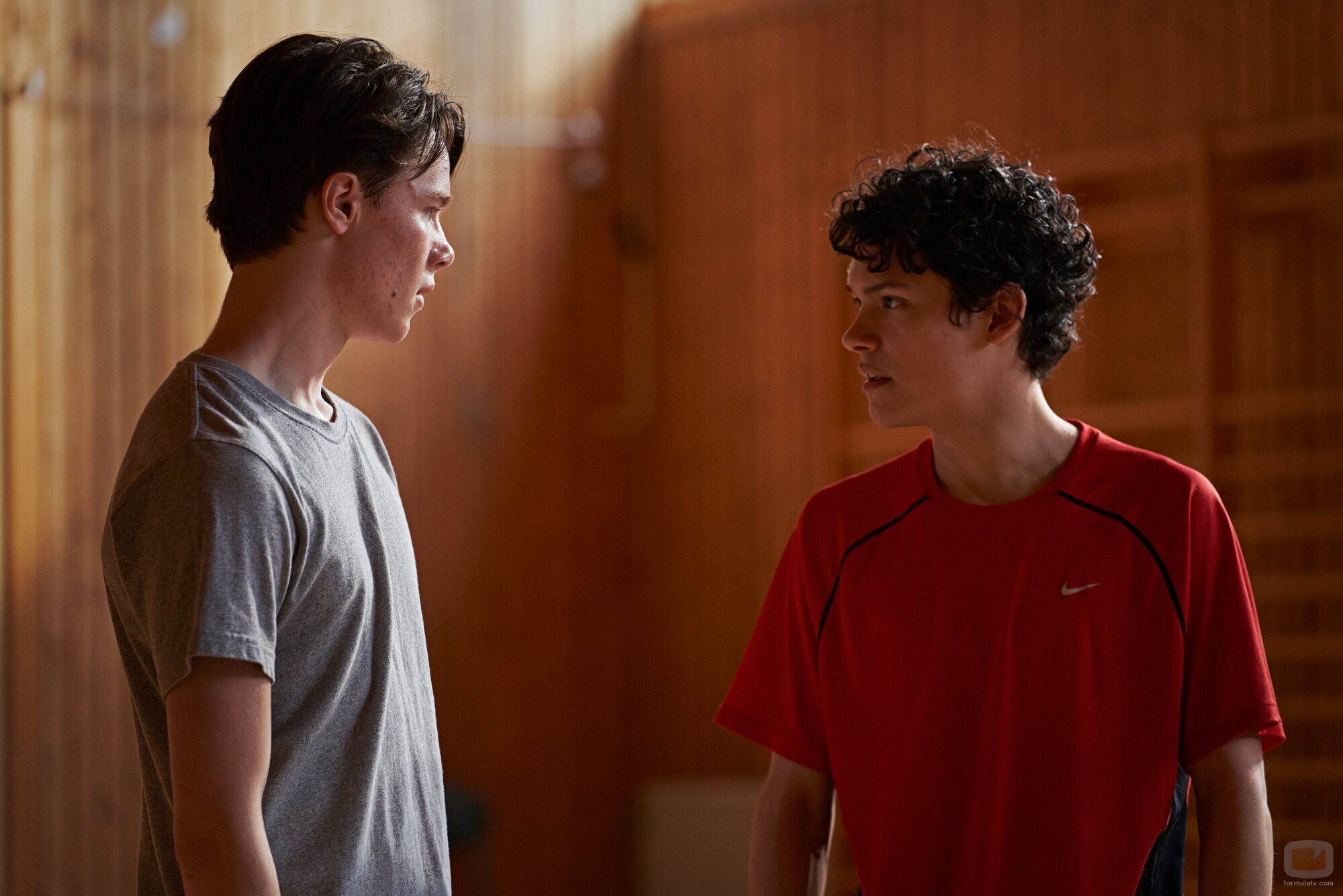 Edvin Ryding y Omar Rudberg en 2x03 titulado 'Episodio 3' de 'Jóvenes altezas'