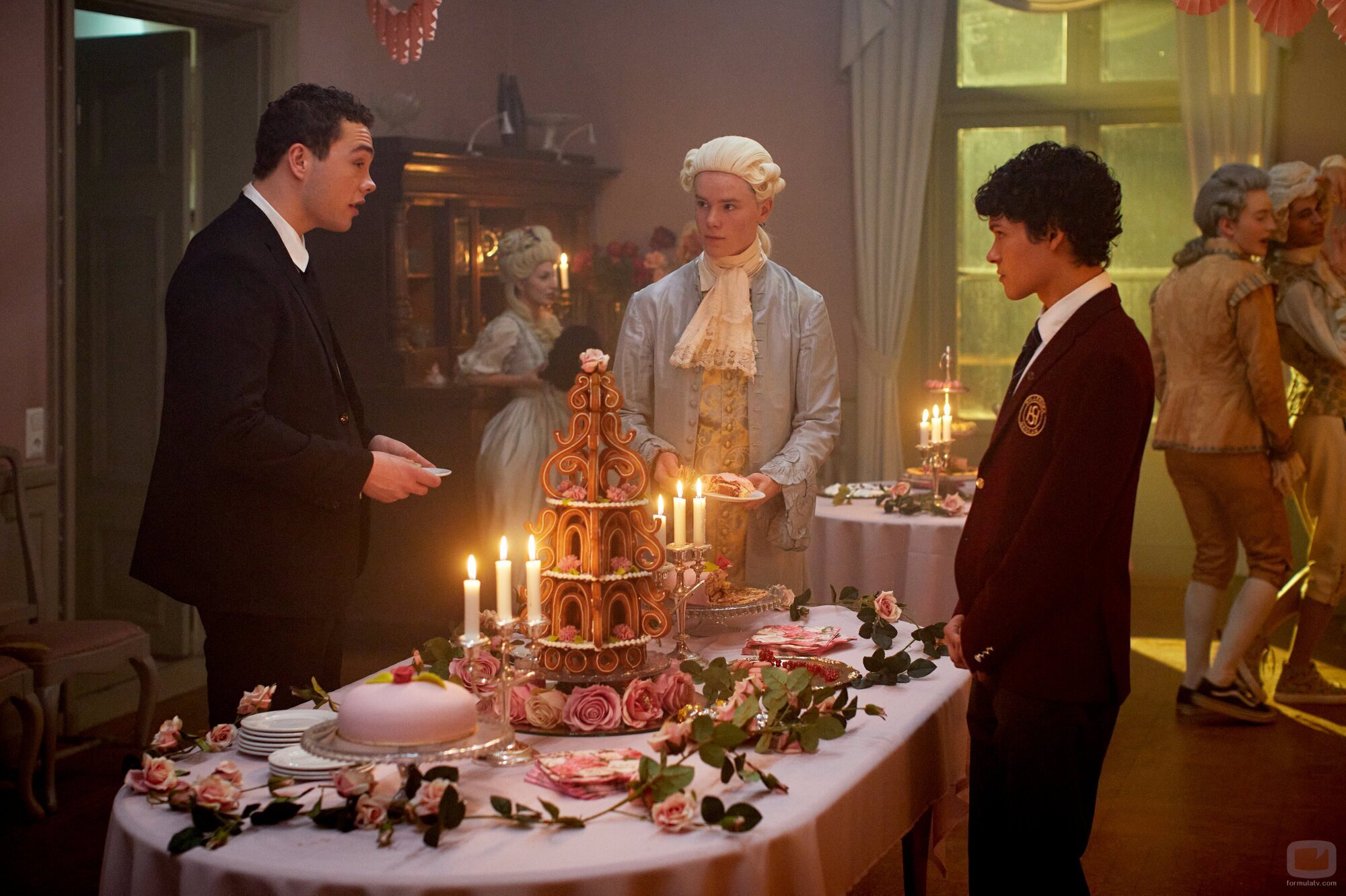 Edvin Ryding y Omar Rudberg en 'Episodio 4' de 'Young Royals'