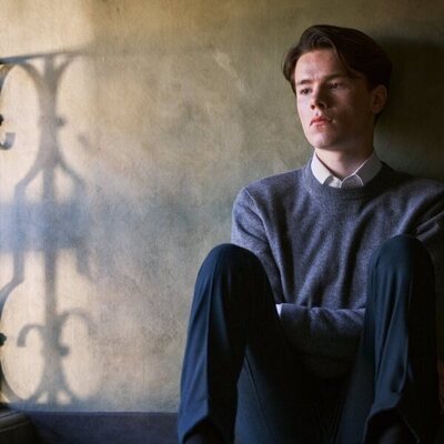 Edvin Ryding en la temporada 2 y el capítulo 06 de 'Jóvenes altezas'