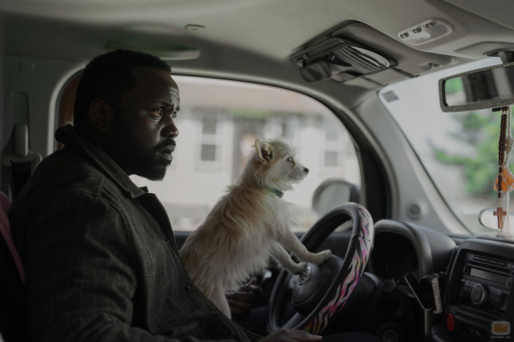 Brian Tyree Henry en el 1x03 de 'Dope Thief'